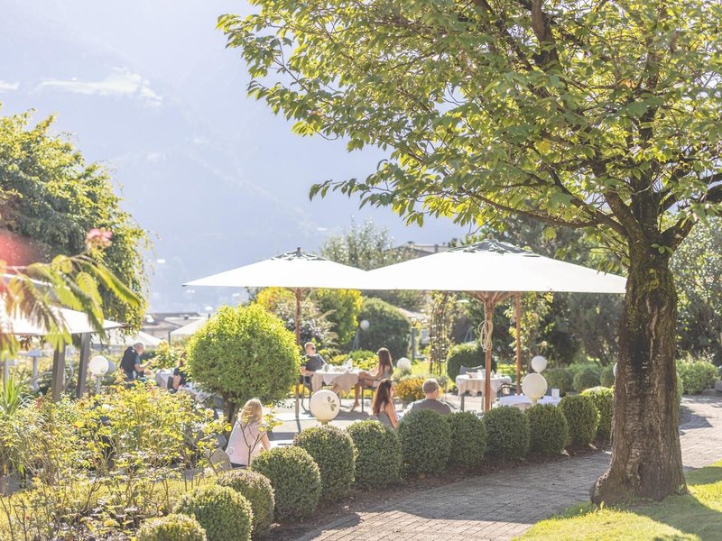 Gartenhotel Crystal Fügen 14