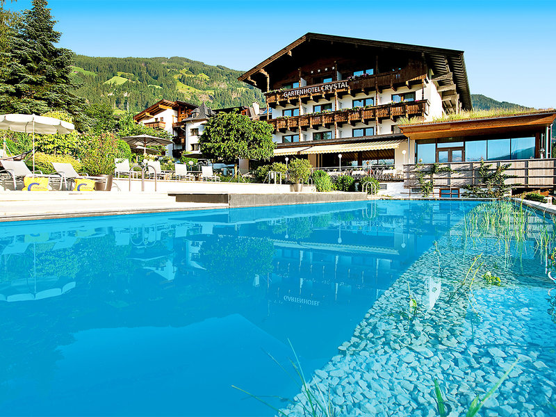 Gartenhotel Crystal Fügen 3