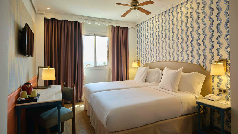 Hotel Fénix Torremolinos 10