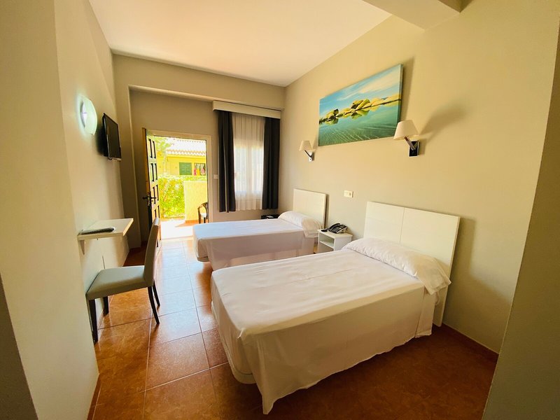 Hotel Los Jazmines 37