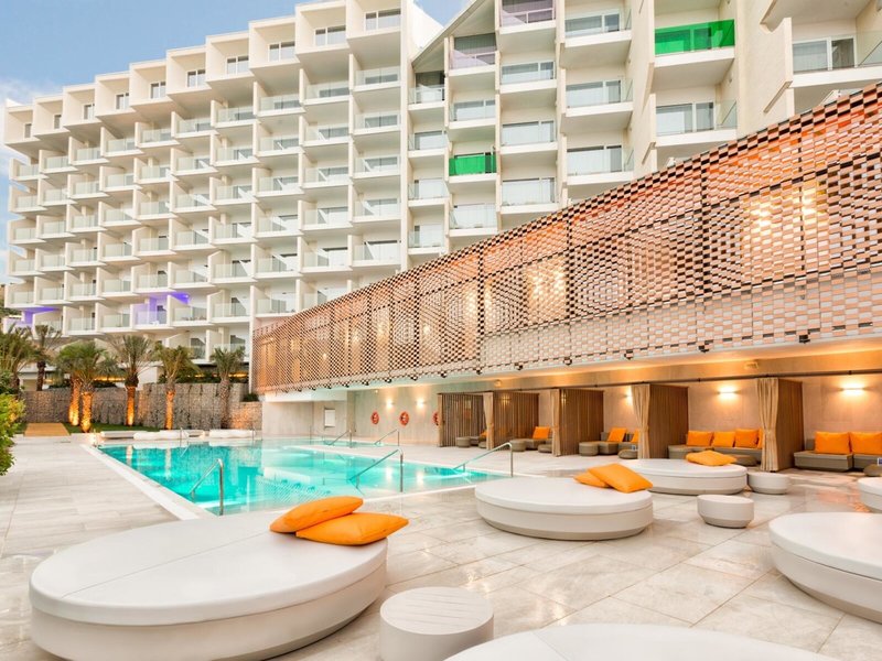 Higueron Hotel, Curio collection by Hilton  2