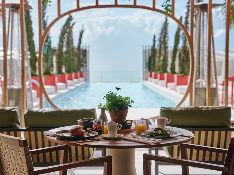 Higueron Hotel, Curio collection by Hilton  27