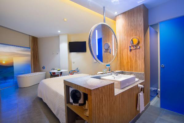 Higueron Hotel Malaga, Curio Collection by Hilton 6