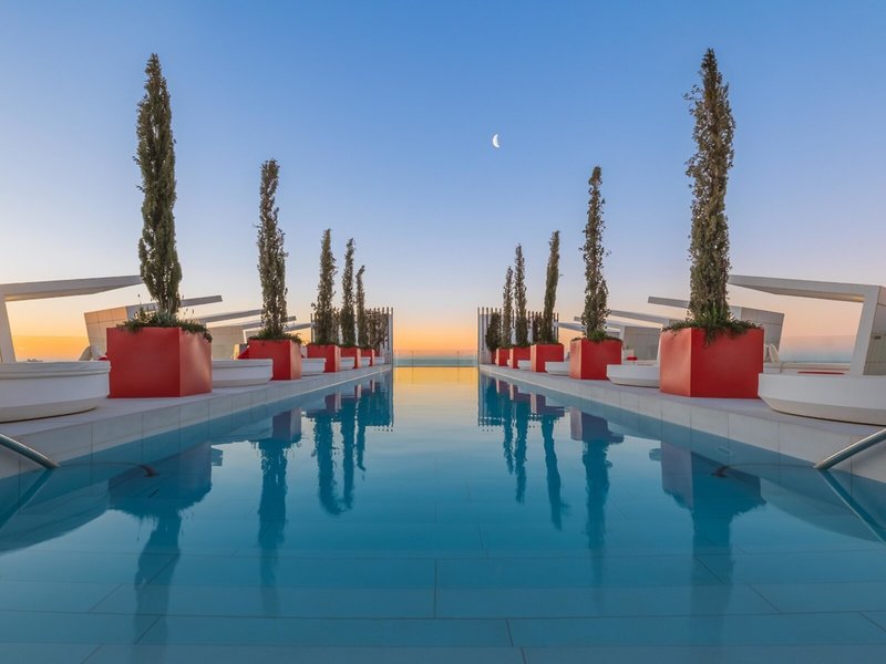 Higueron Hotel Malaga, Curio Collection by Hilton 4