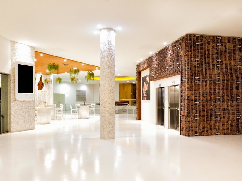 Higueron Hotel Malaga, Curio Collection by Hilton 12