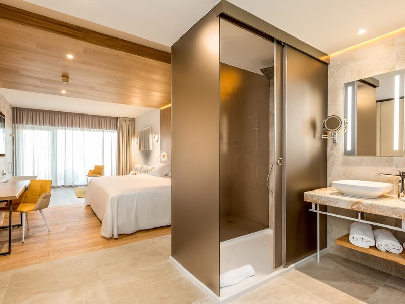 Higueron Hotel, Curio collection by Hilton  47