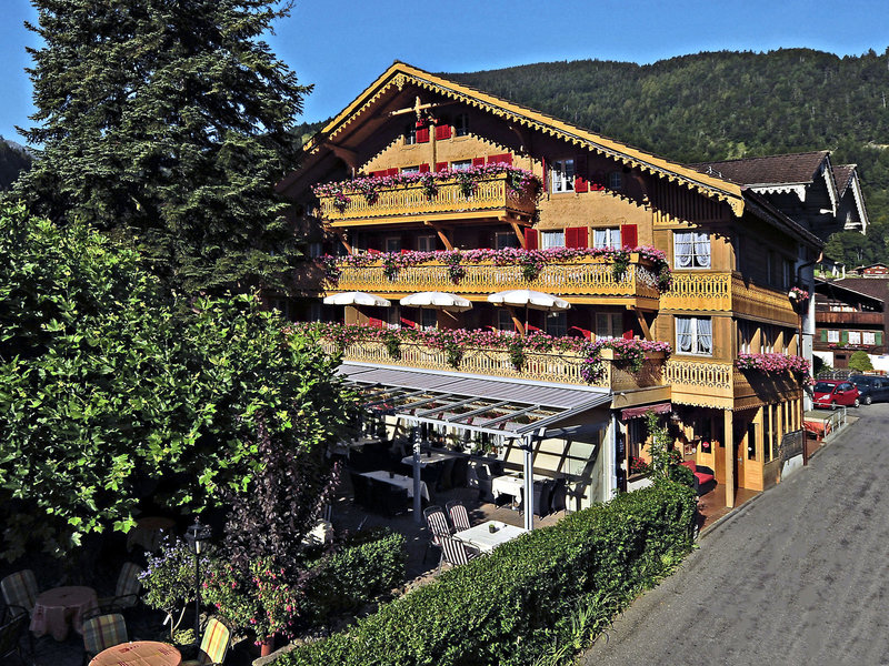 Alpenblick Hotel & Chalet-Resort Wilderswil 1