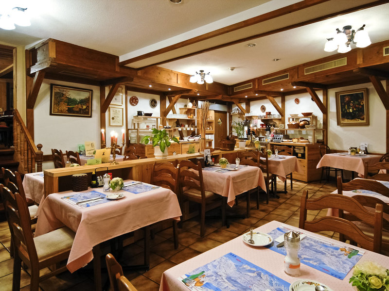Alpenblick Hotel & Chalet-Resort Wilderswil 9