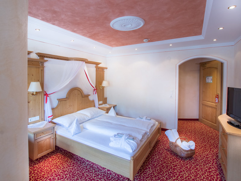 Neue Post Hippach 34