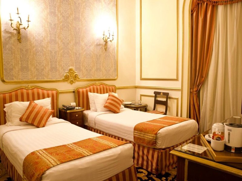 Le Metropole 29 - Room Example