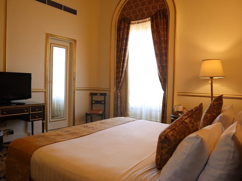 Le Metropole 50 - Room Example