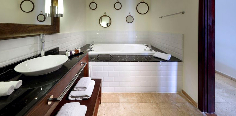 Grand Palladium Lady Hamilton Resort & Spa 2