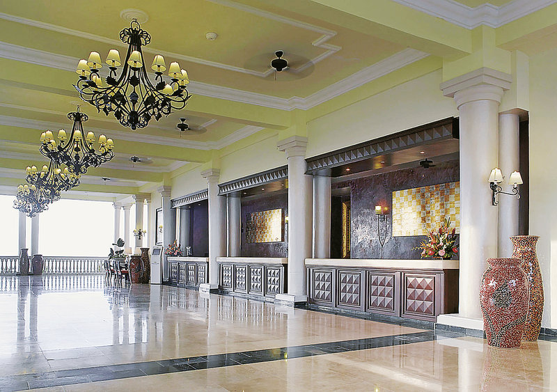 Grand Palladium Lady Hamilton Resort & Spa 24