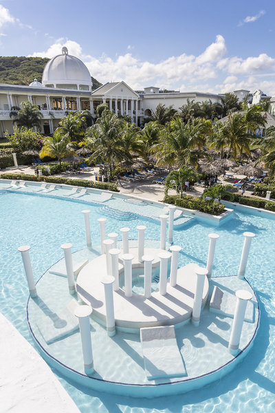 Grand Palladium Lady Hamilton Resort & Spa 12