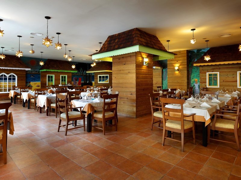 Grand Palladium Lady Hamilton Resort & Spa 23