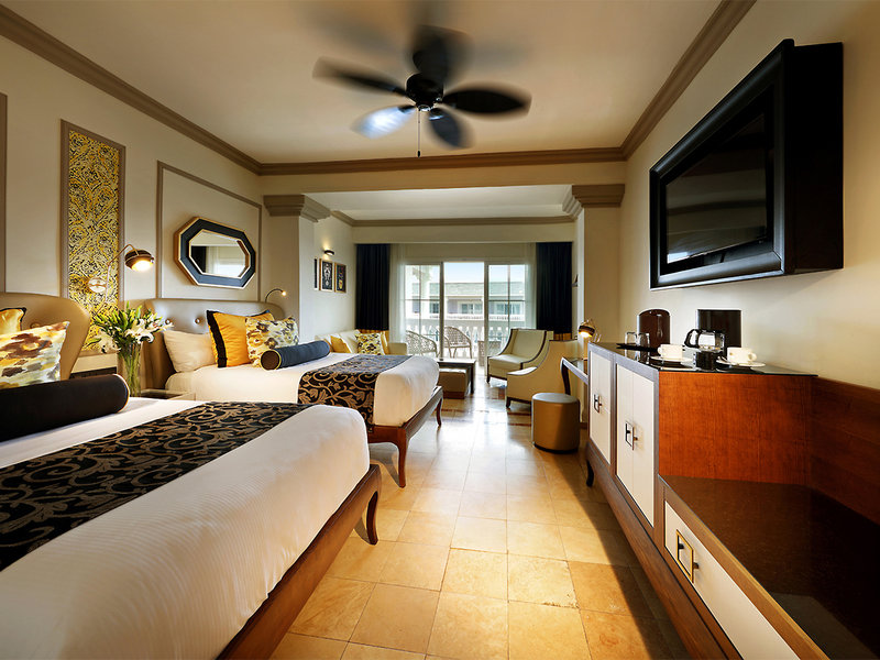 Grand Palladium Lady Hamilton Resort & Spa 7