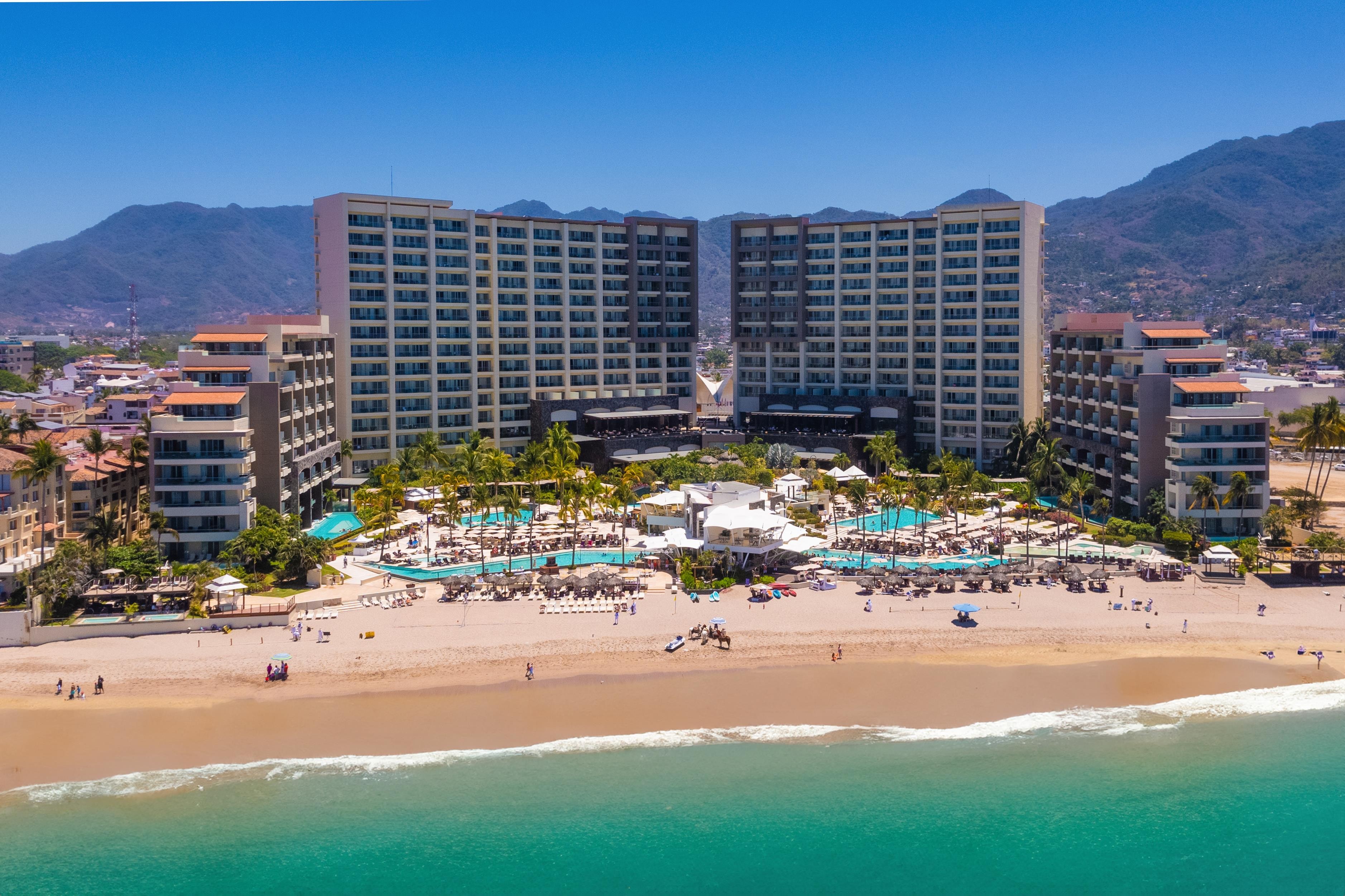 Dreams Vallarta Bay Resort & Spa