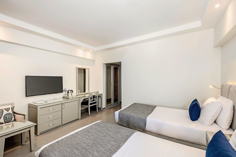 Sunrise Holidays Resort - Erwachsenenhotel 13 - Room Example