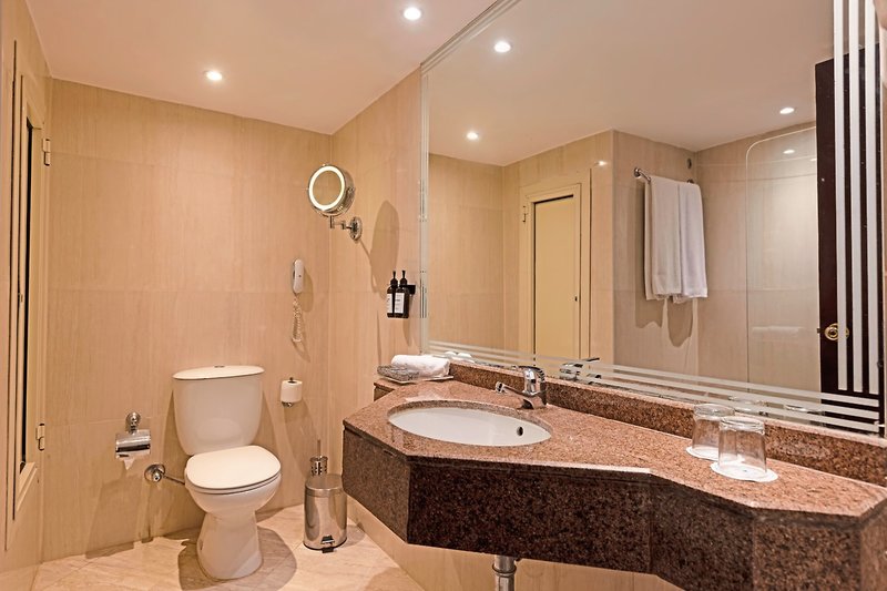 Sunrise Holidays Resort - Erwachsenenhotel 18 - Bathroom Example