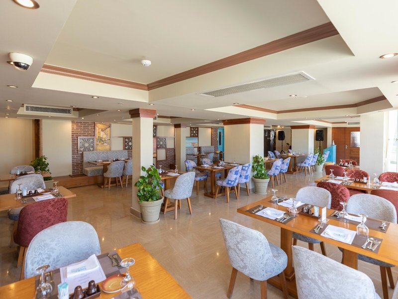 Sunrise Holidays Resort - Erwachsenenhotel 25