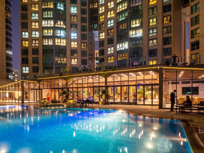 Sofitel Abu Dhabi Corniche 14