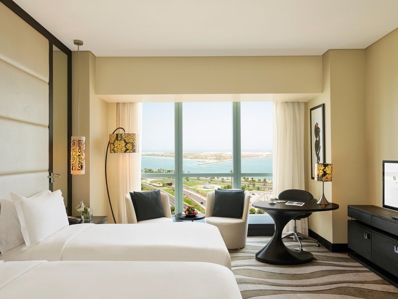 Sofitel Abu Dhabi Corniche 24