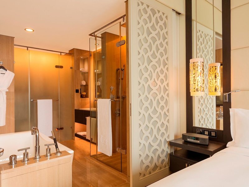 Sofitel Abu Dhabi Corniche 39