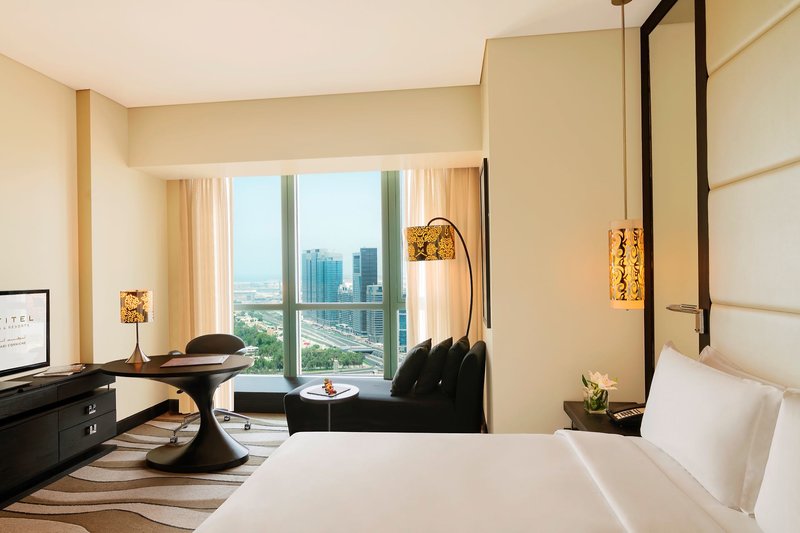 Sofitel Abu Dhabi Corniche 11