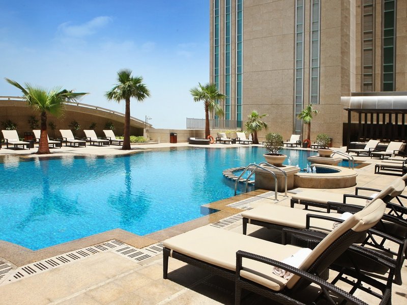 Sofitel Abu Dhabi Corniche 2