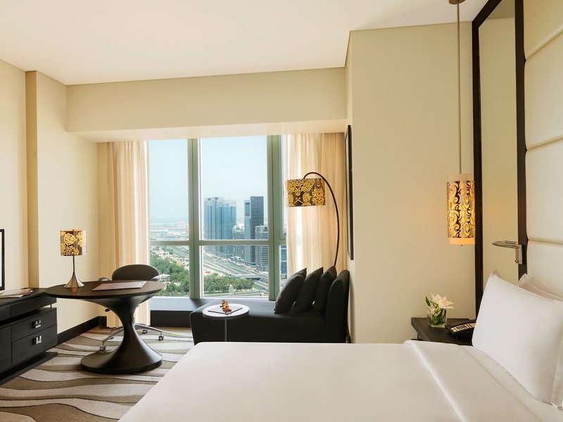 Sofitel Abu Dhabi Corniche 25