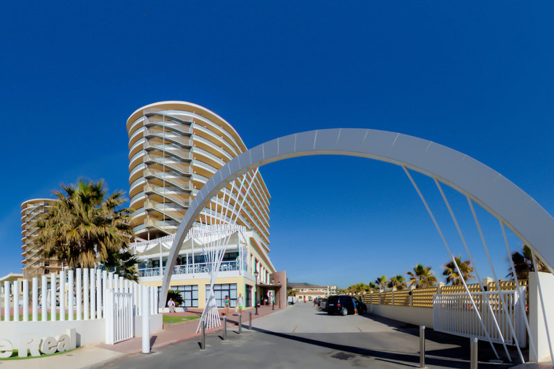 Hotel Puente Real 1