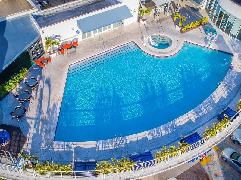 Nuvo Suites 14
