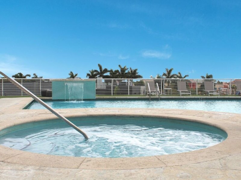 Nuvo Suites 19