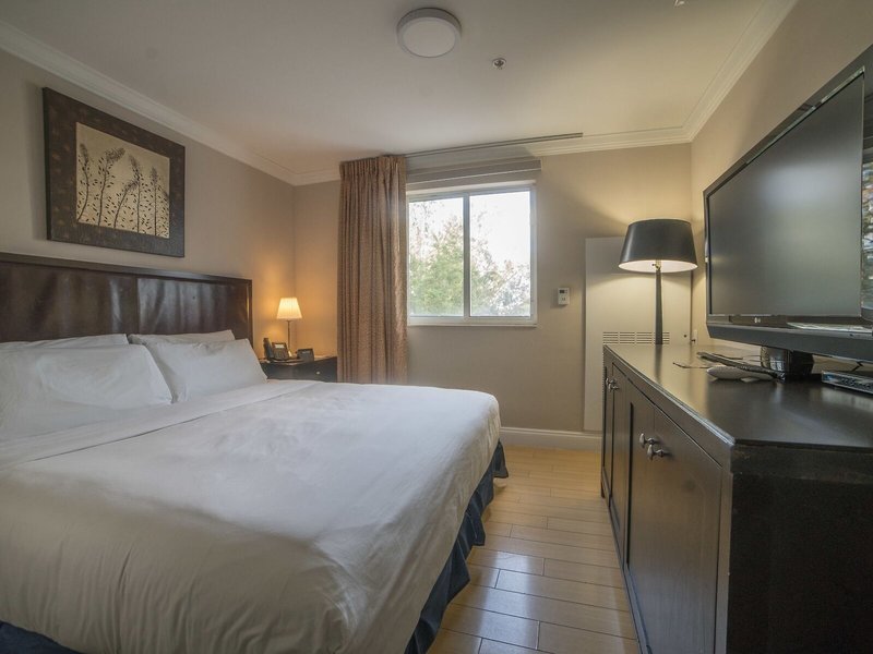 Nuvo Suites 47