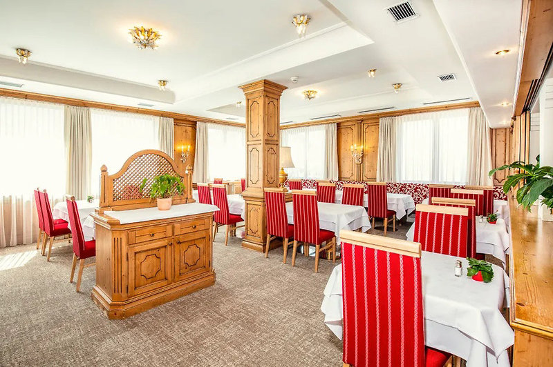 Hotel Serles 4