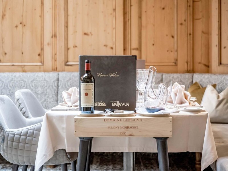 Austria & Bellevue 20