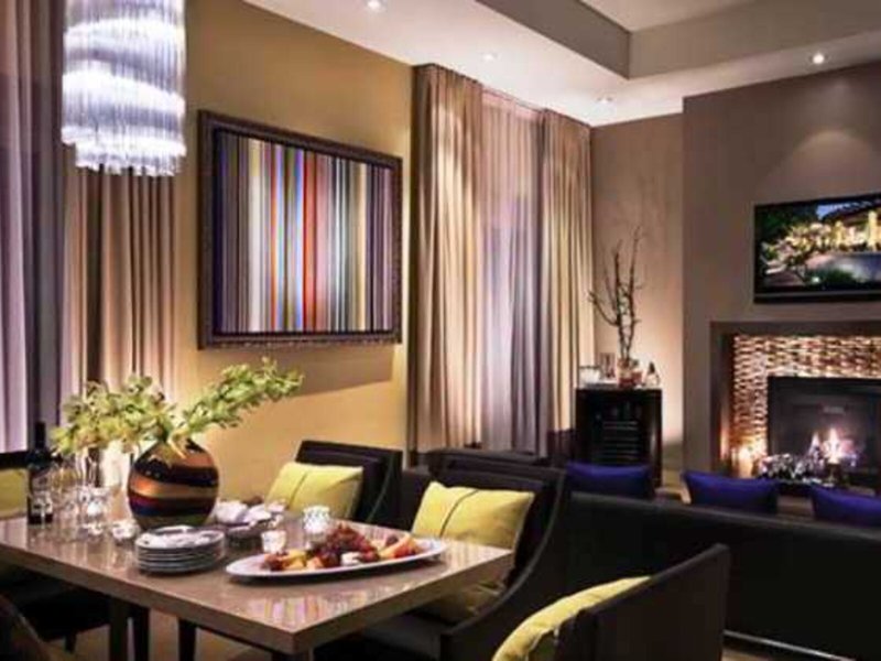 Sunset Marquis 24