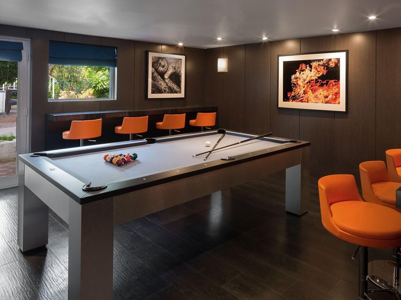 Sunset Marquis 41