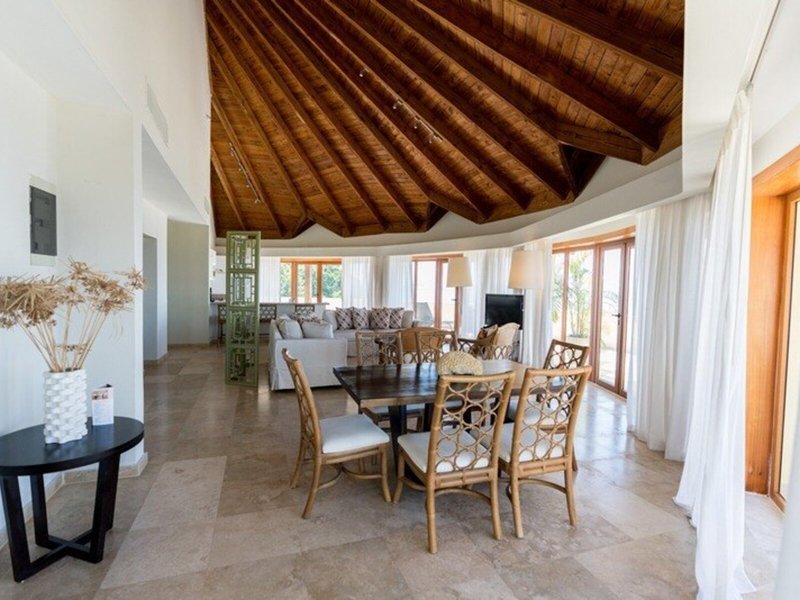 The Bannister Hotel 32