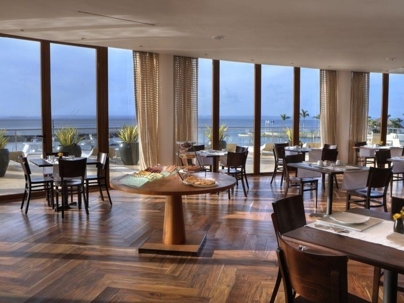 The Bannister Hotel 39