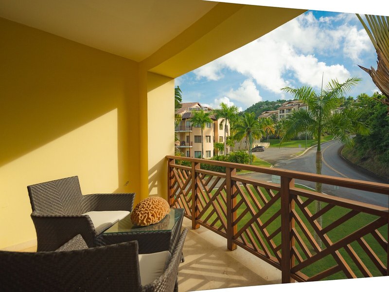 The Bannister Hotel & Yacht Club 44