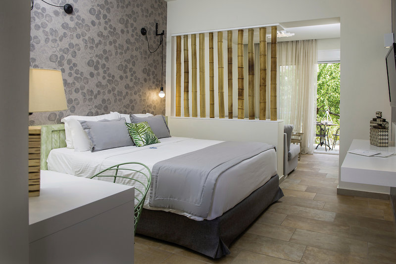 Antigoni Beach Resort 9