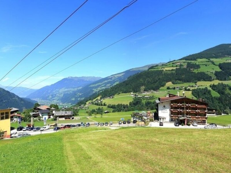 Familien-Wellness-Hotel Dörflwirt 4