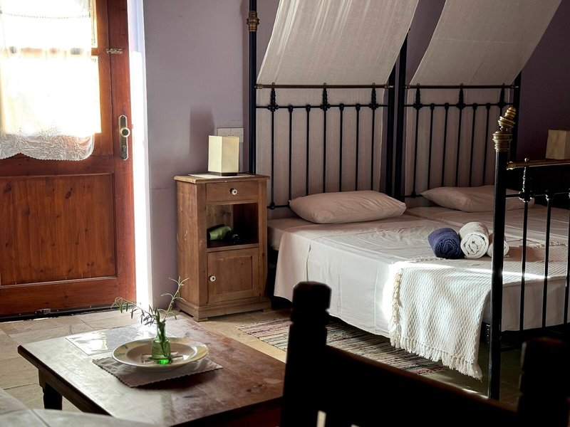 Filokypros Eveleos Country House 28