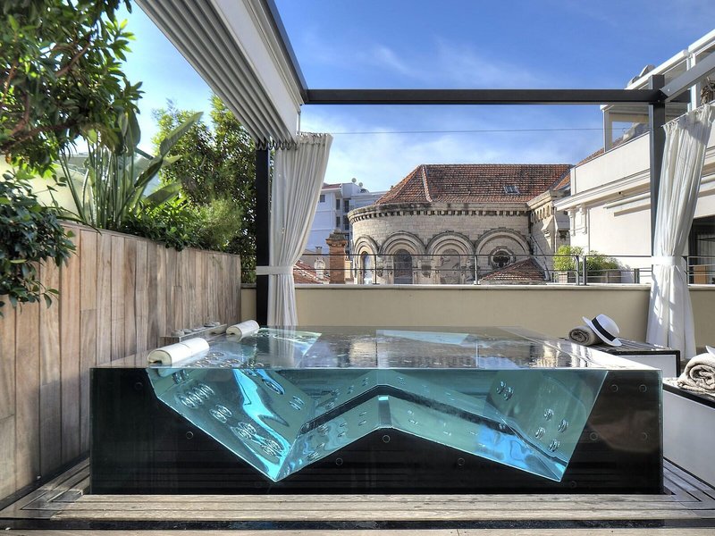 Five Seas Hotel Cannes 9