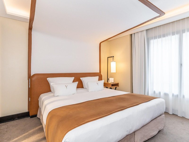 Five Seas Hotel Cannes 36