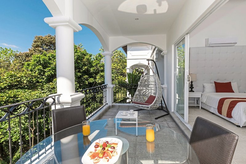 Shana By The Beach Manuel Antonio 11