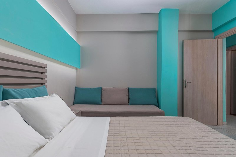 Ouzas Hotel 16
