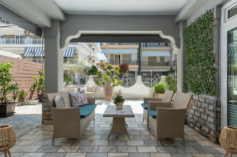 Ouzas Hotel 20