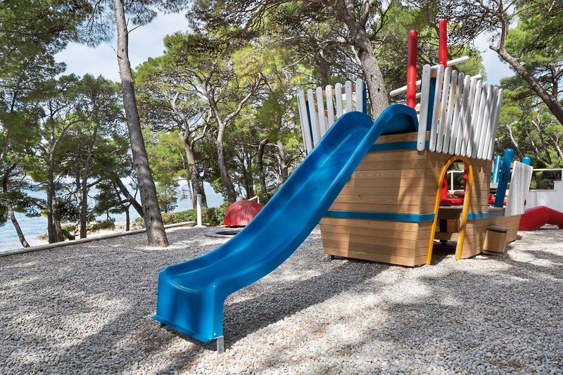 Bluesun Hotel Marina 24